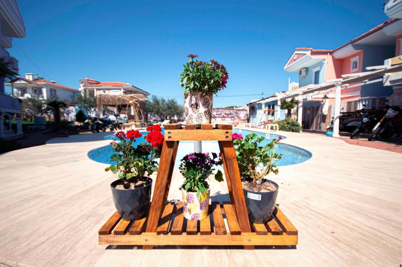 Cunda Leo Boutique Hotel & Pool Ayvalı Exteriör bild