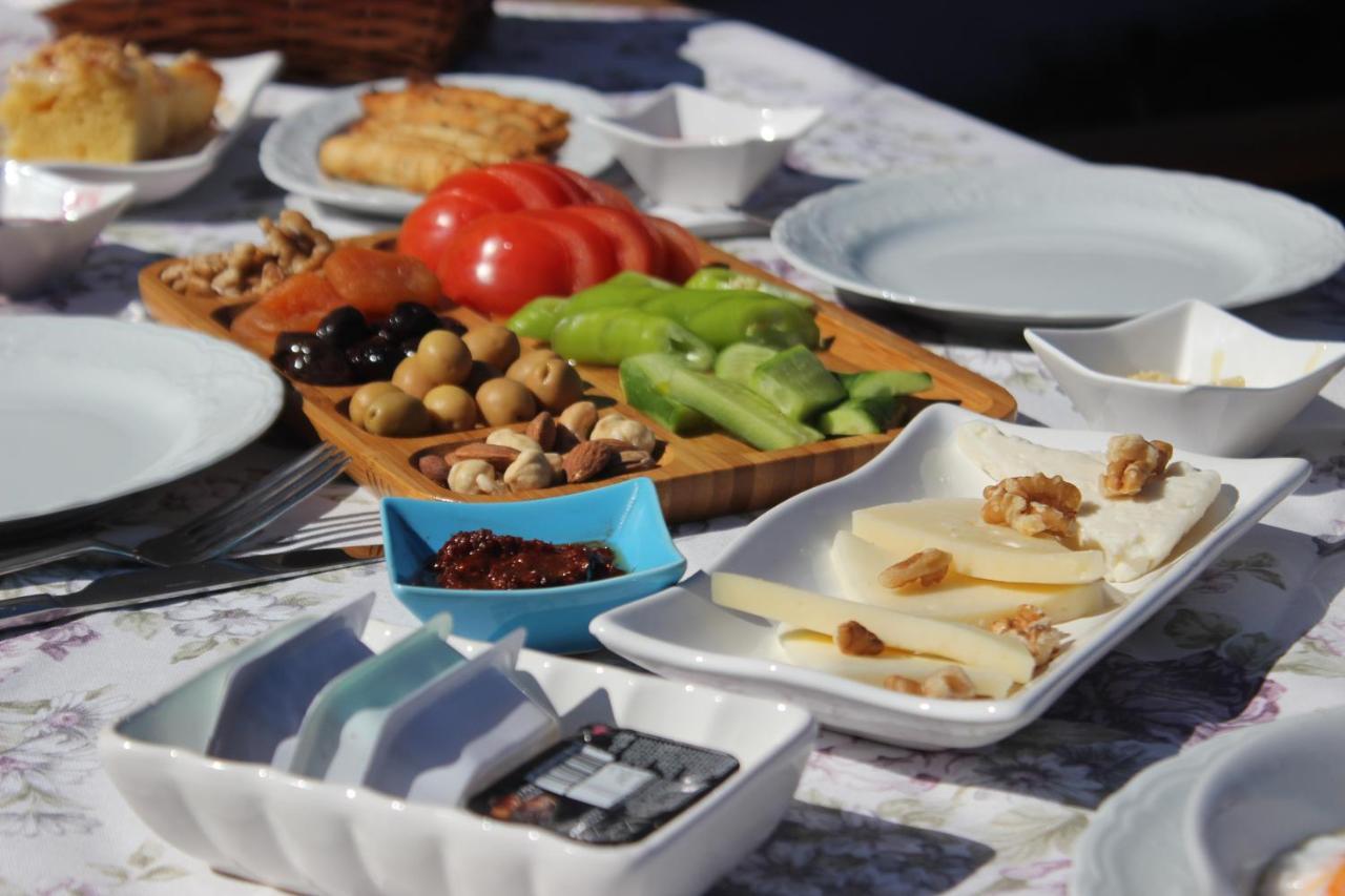 Cunda Leo Boutique Hotel & Pool Ayvalı Exteriör bild